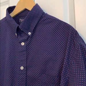 Navy Blue Men’s Button Down by Roundtree and Yorke